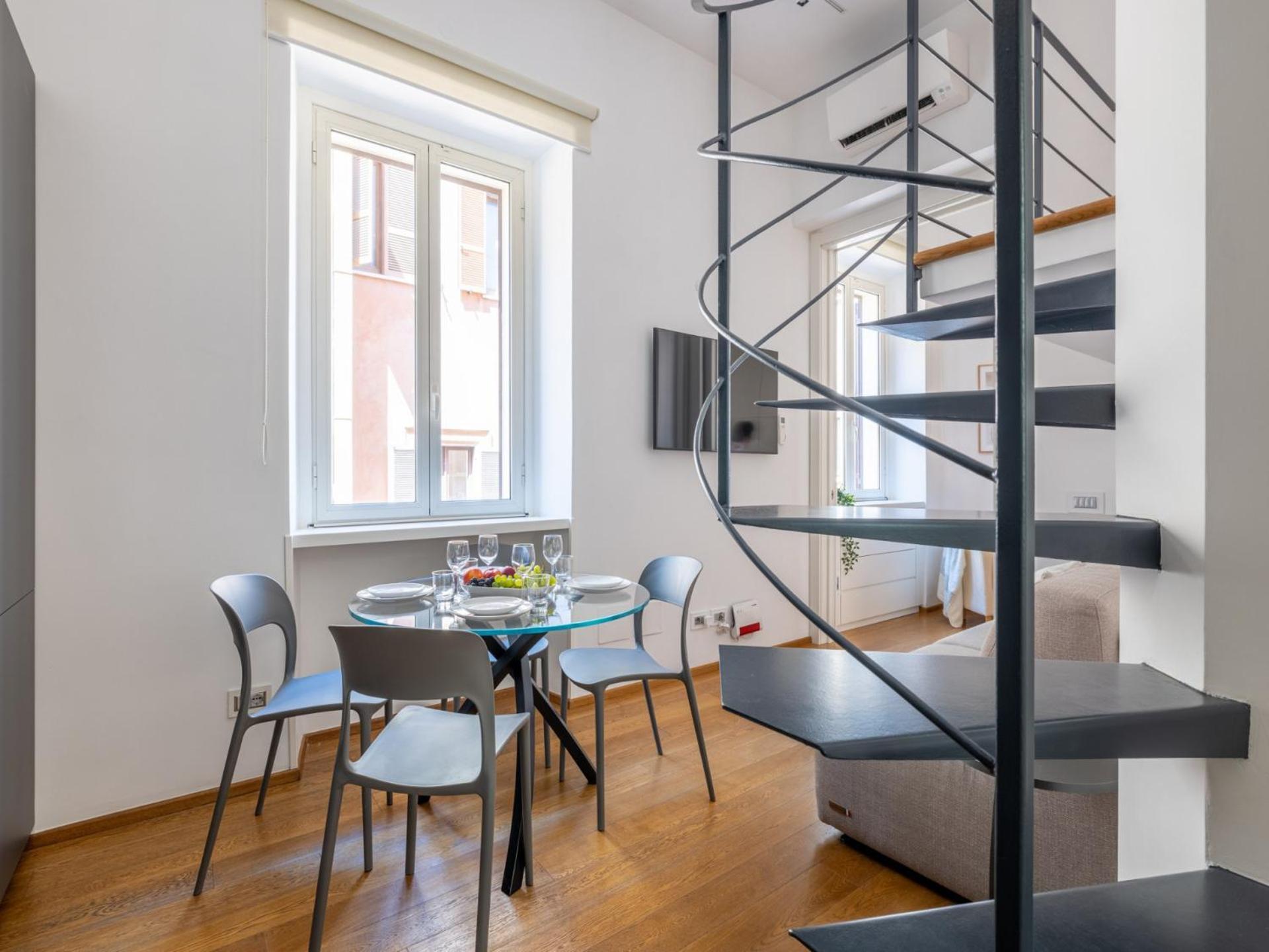 The Rent - One-bedroom Flat In Tritone Area Appartamento Roma