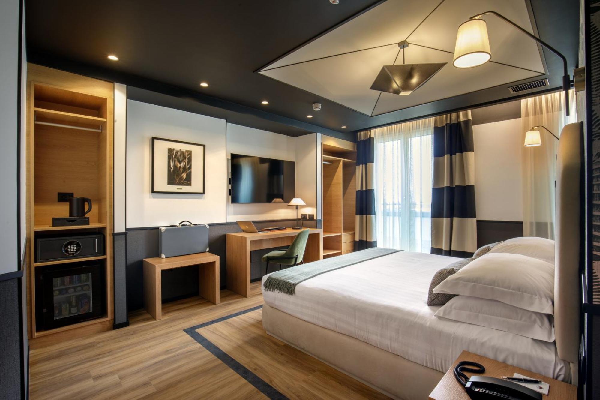 Hotel Domidea Roma