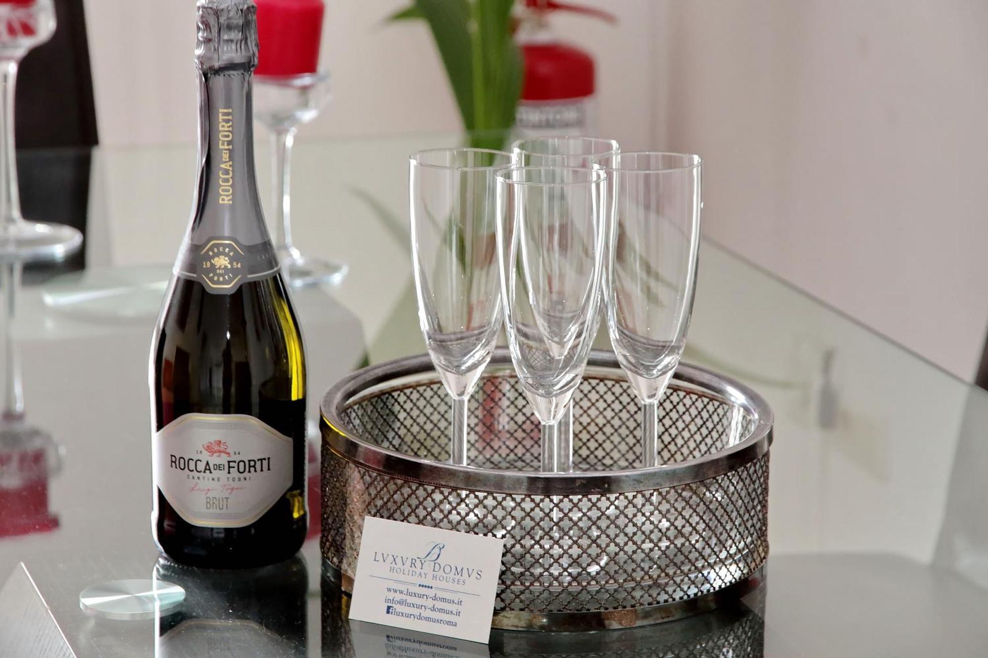 Luxury Domus Amadeus Apartamento *