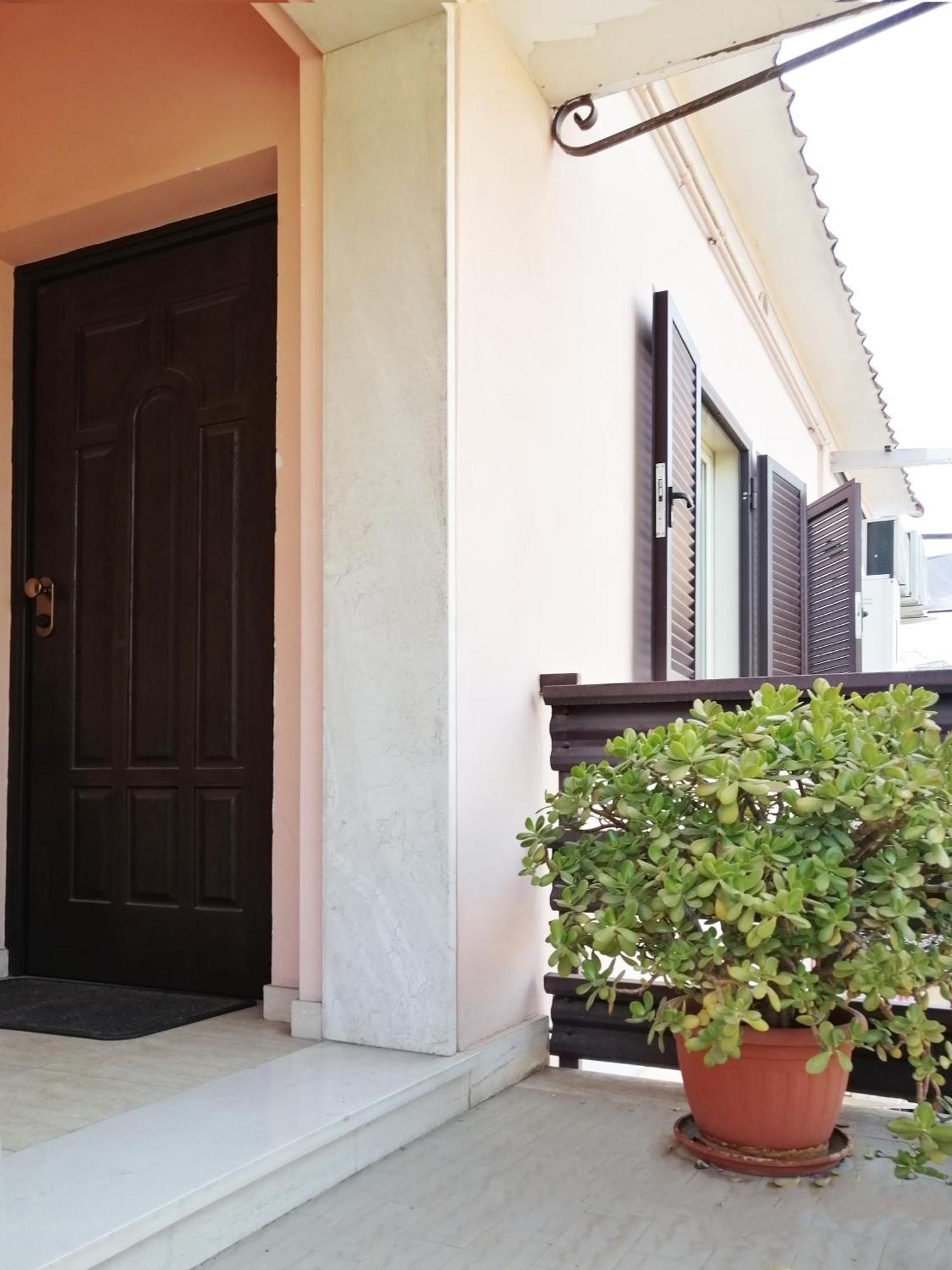 Confortable House With Wonderful Terrace A C E Wi Fi Apartamento *