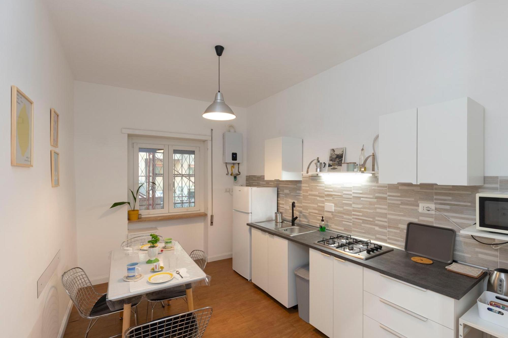 Enjoy Tiburtina - Cozy & Friendly Rome