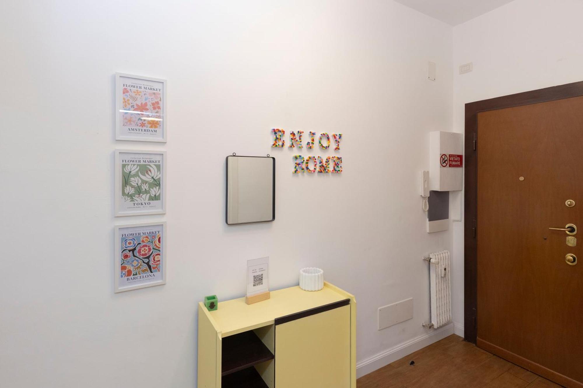 Apartment Enjoy Tiburtina - Cozy & Friendly Rome