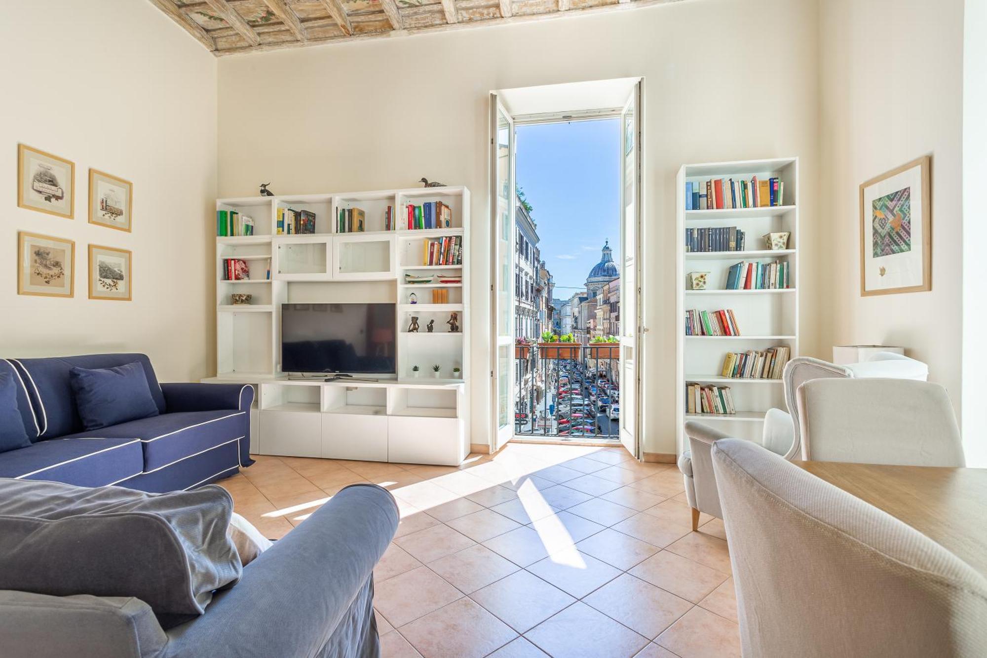 Iflat Space And Comfort In The Heart Of Monti *