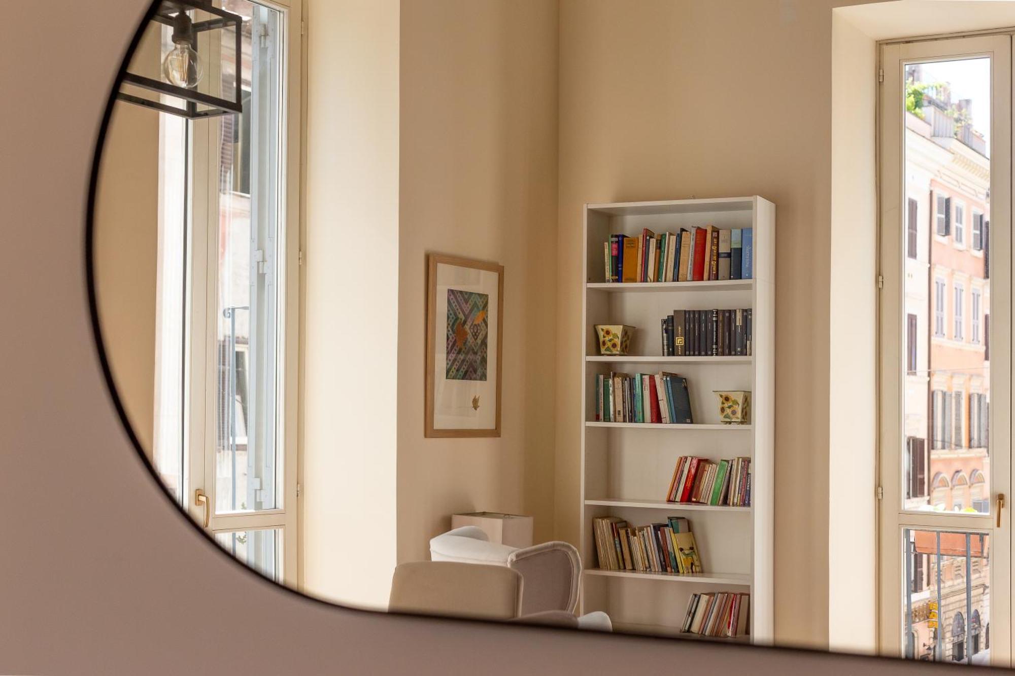 Iflat Space And Comfort In The Heart Of Monti