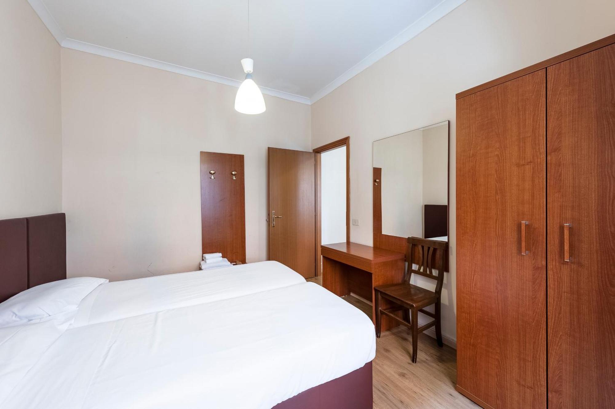 California Hotell 3*
