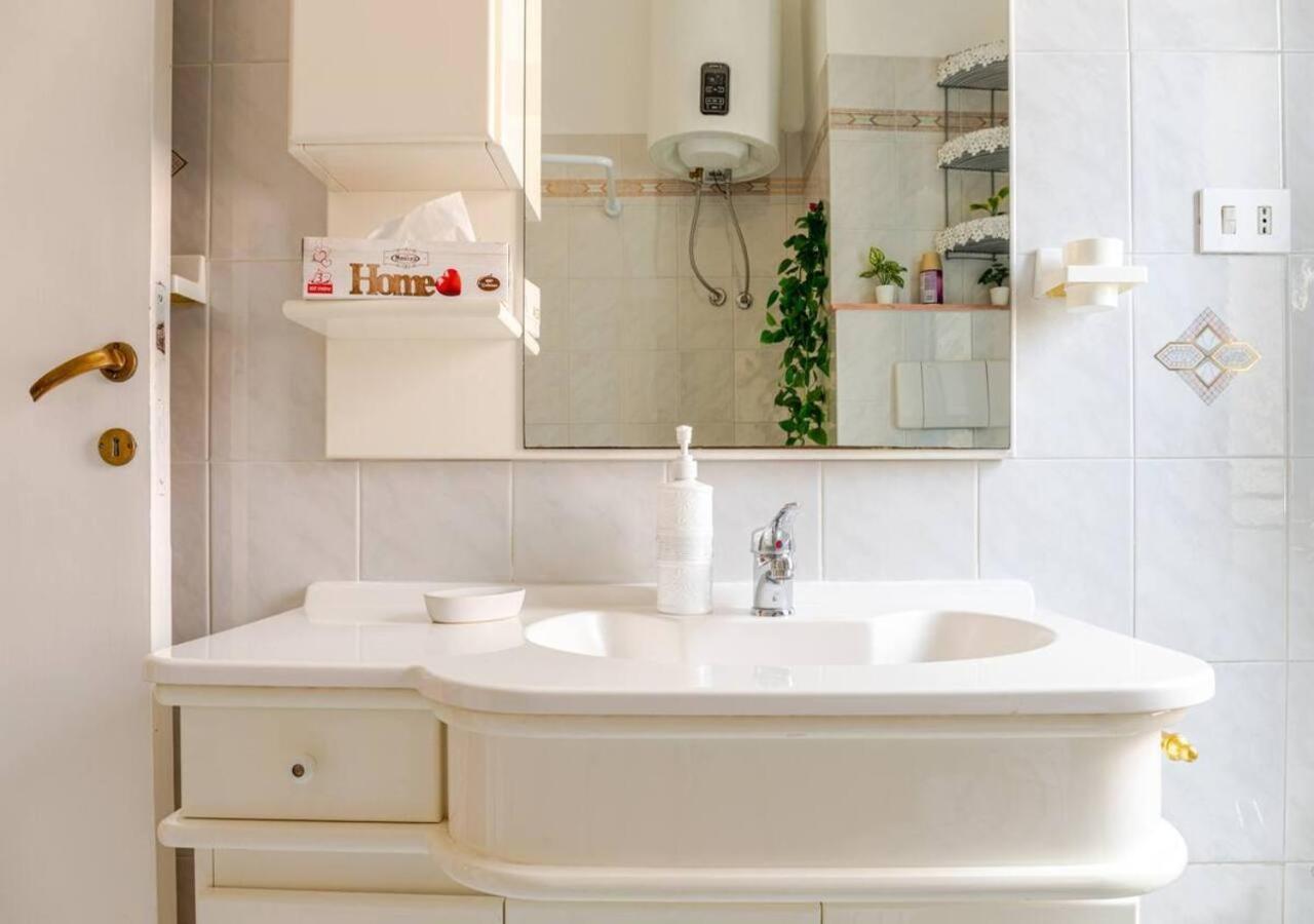 La Tua Casa Romana Casadei Apartment *