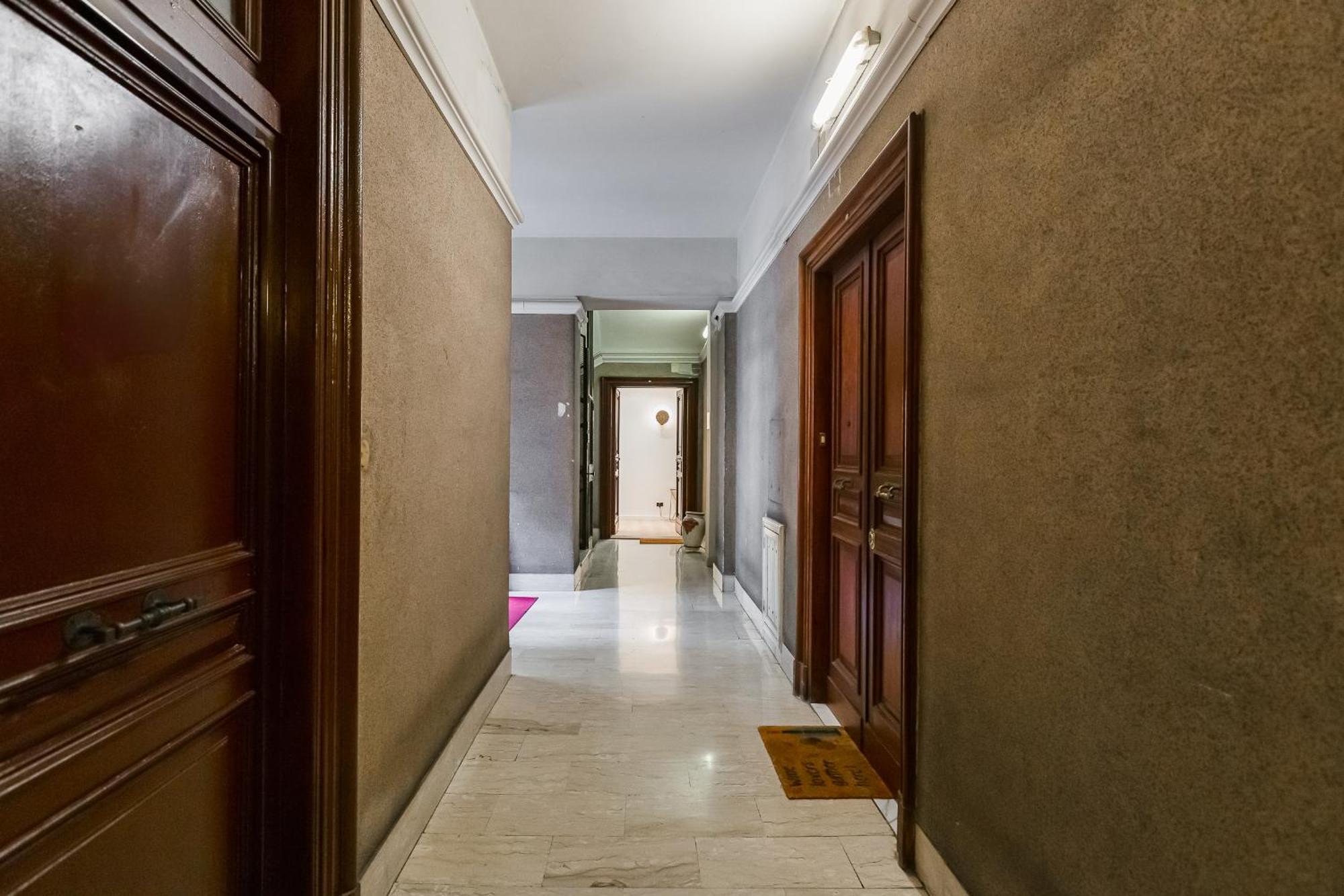 New Vatican 10 Pax Big - Romedreamhome Rom