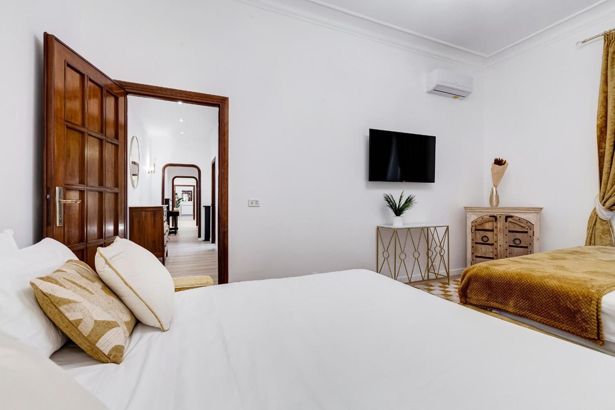 New Vatican 10 Pax Big - Romedreamhome Apartment