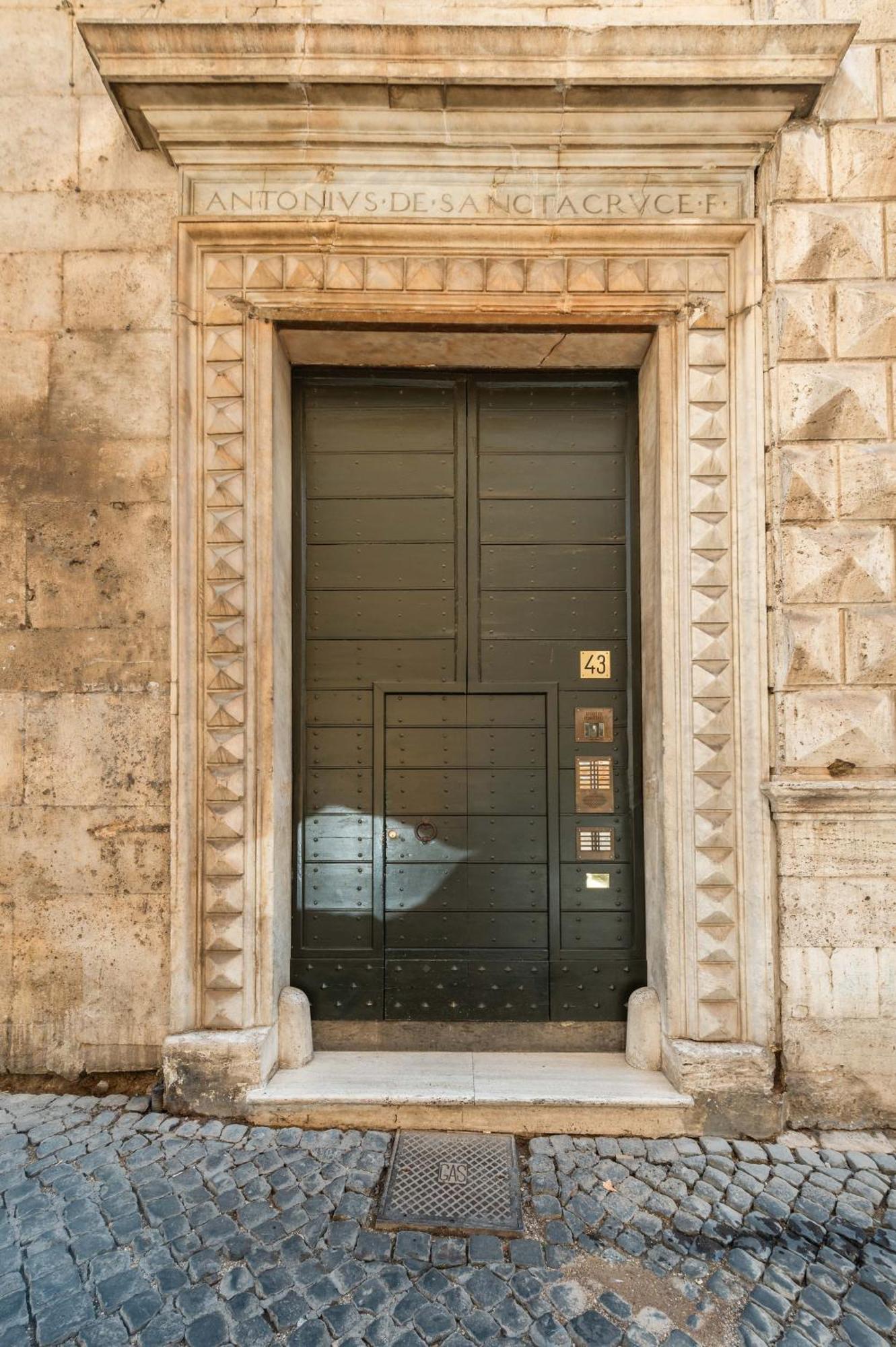 Maison Leo A Largo Argentina Roma