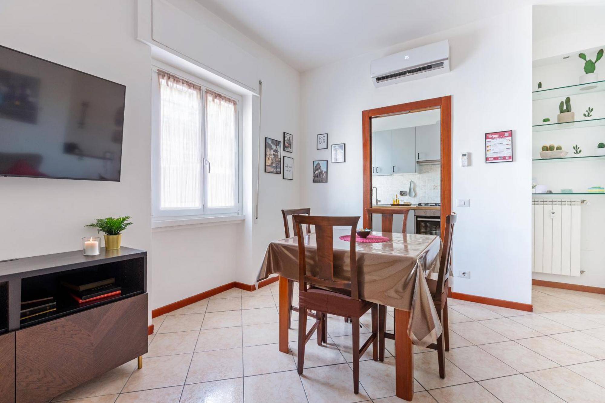 Stylish & Cozy - 5 Star Location- Balcony - View Casa de férias
