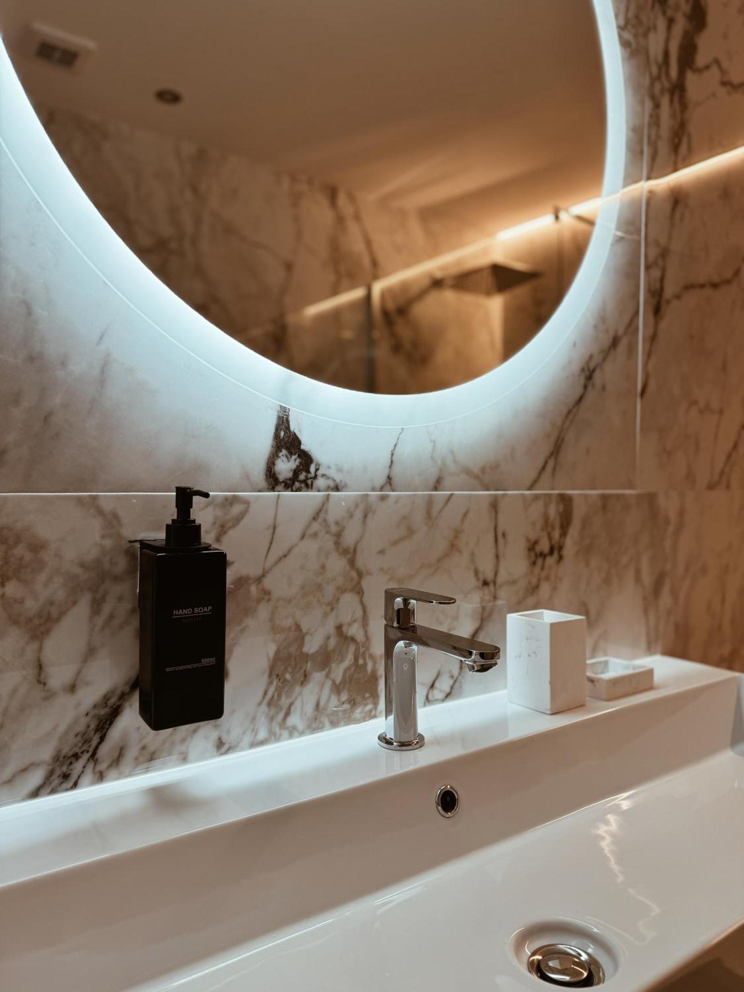 Residenza Imperiale Superior Gjestgiverier Roma