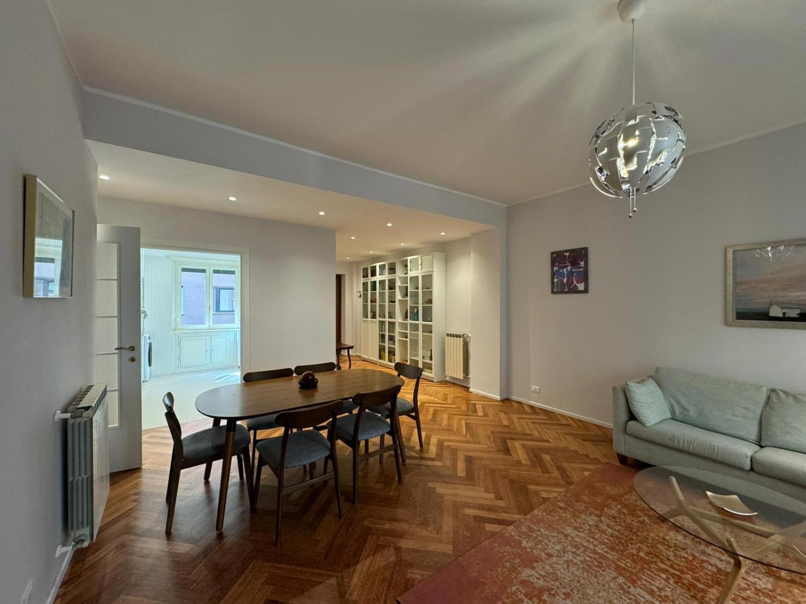 Refined Retreat In Renovated P R A T I Gem *