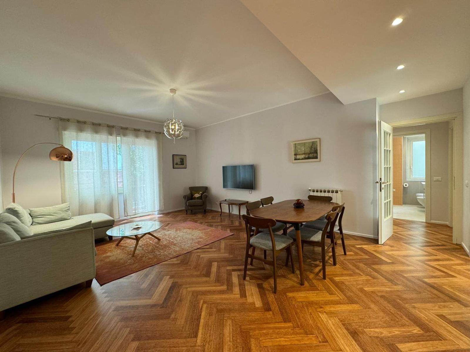 Refined Retreat In Renovated P R A T I Gem