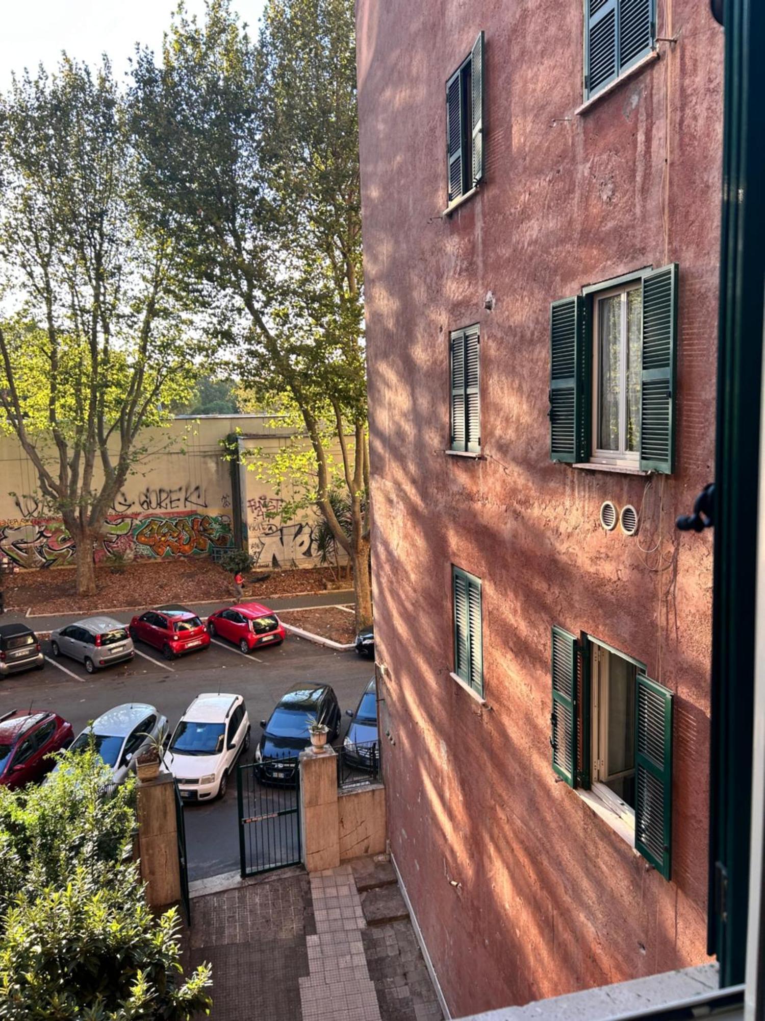 4 Stops To Colosseo - San Paolo House Casa vacanze