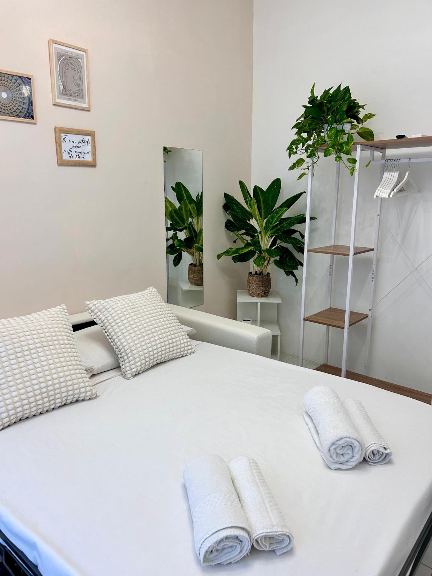 4 Stops To Colosseo - San Paolo House Casa vacanze