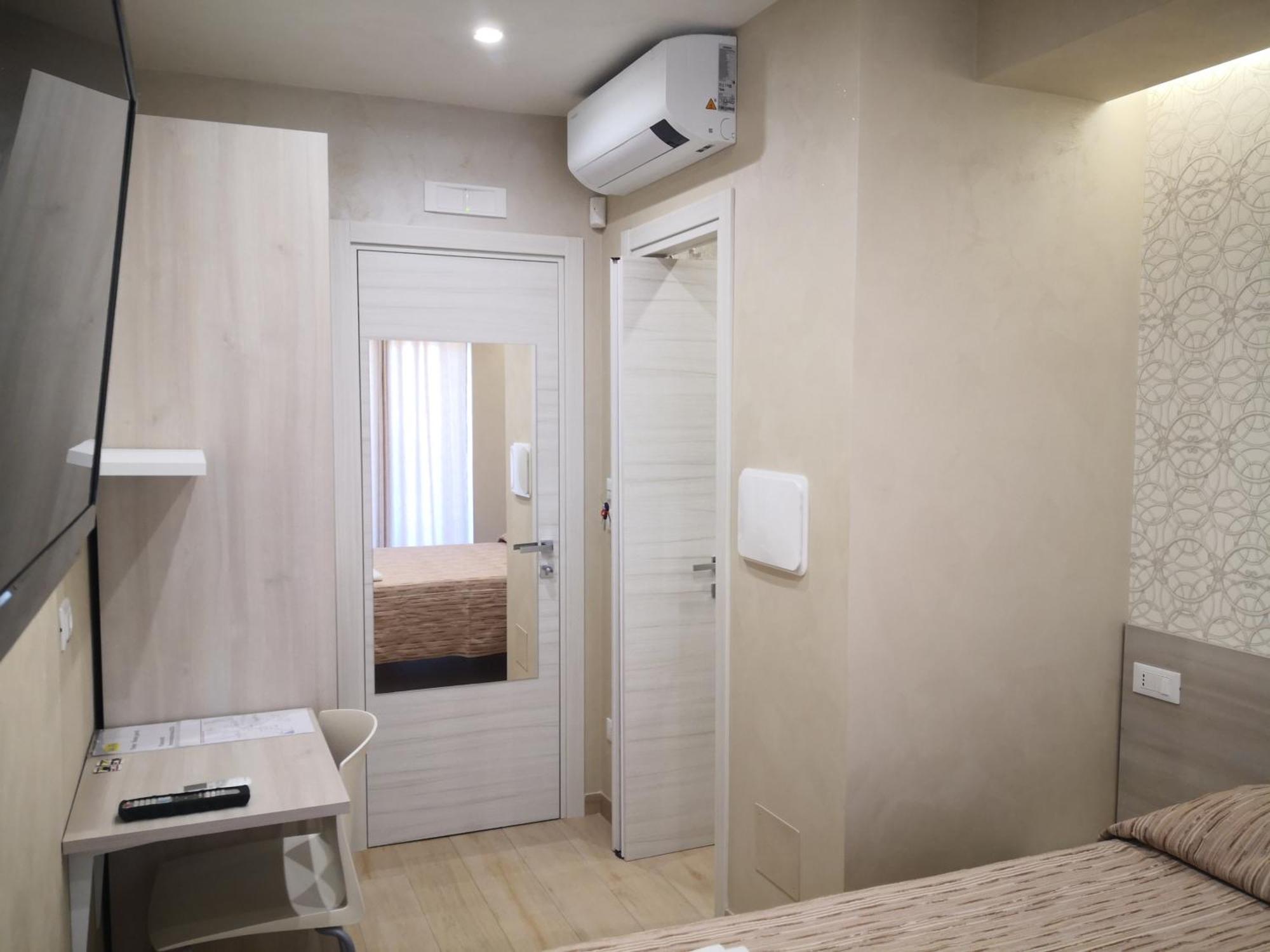 Gida Metro B Monti Tiburtini Quarto em Acomodações Particulares Roma