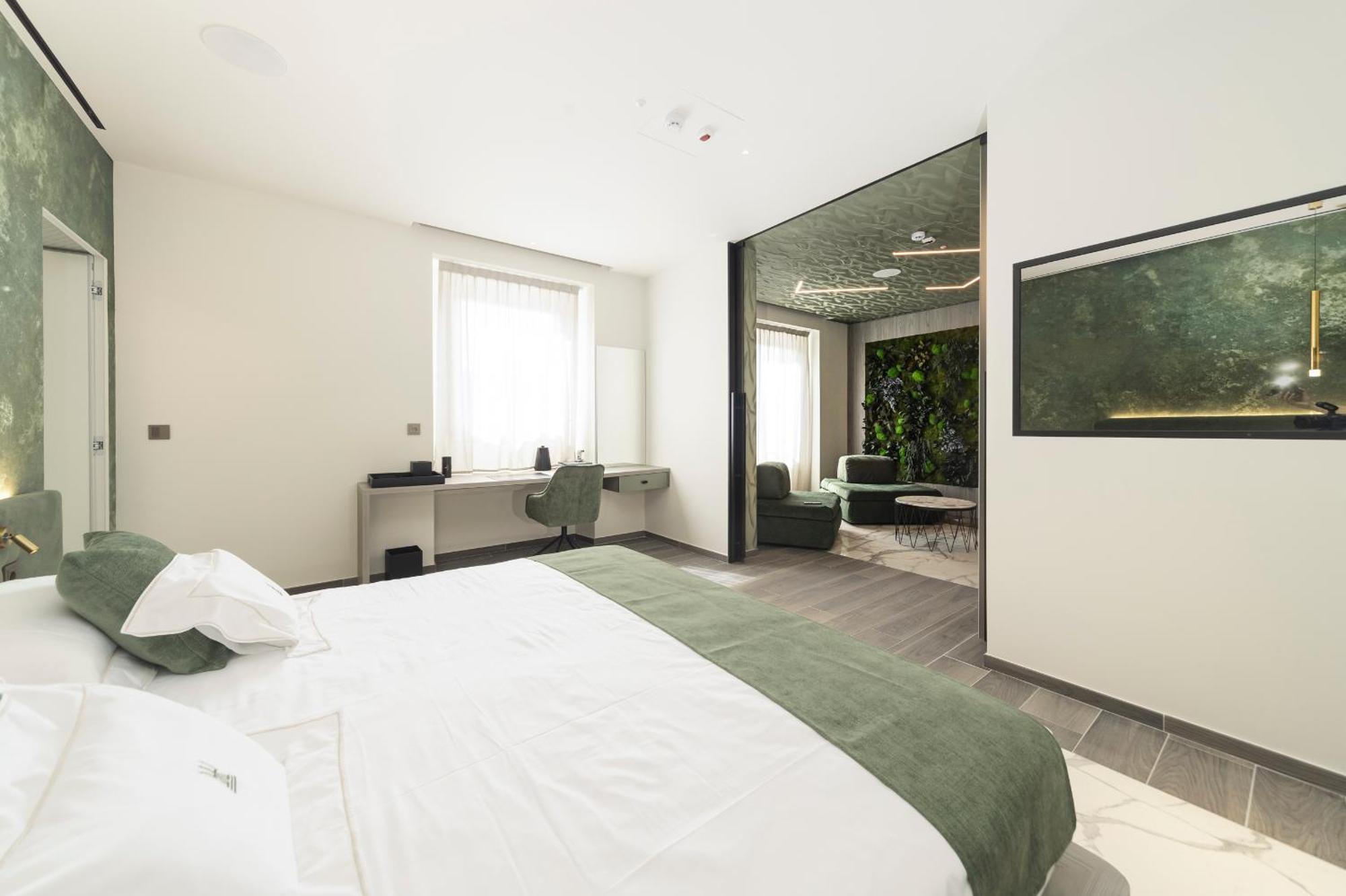 Tritone Luxury Piazza Del Popolo Bed and breakfast Roma