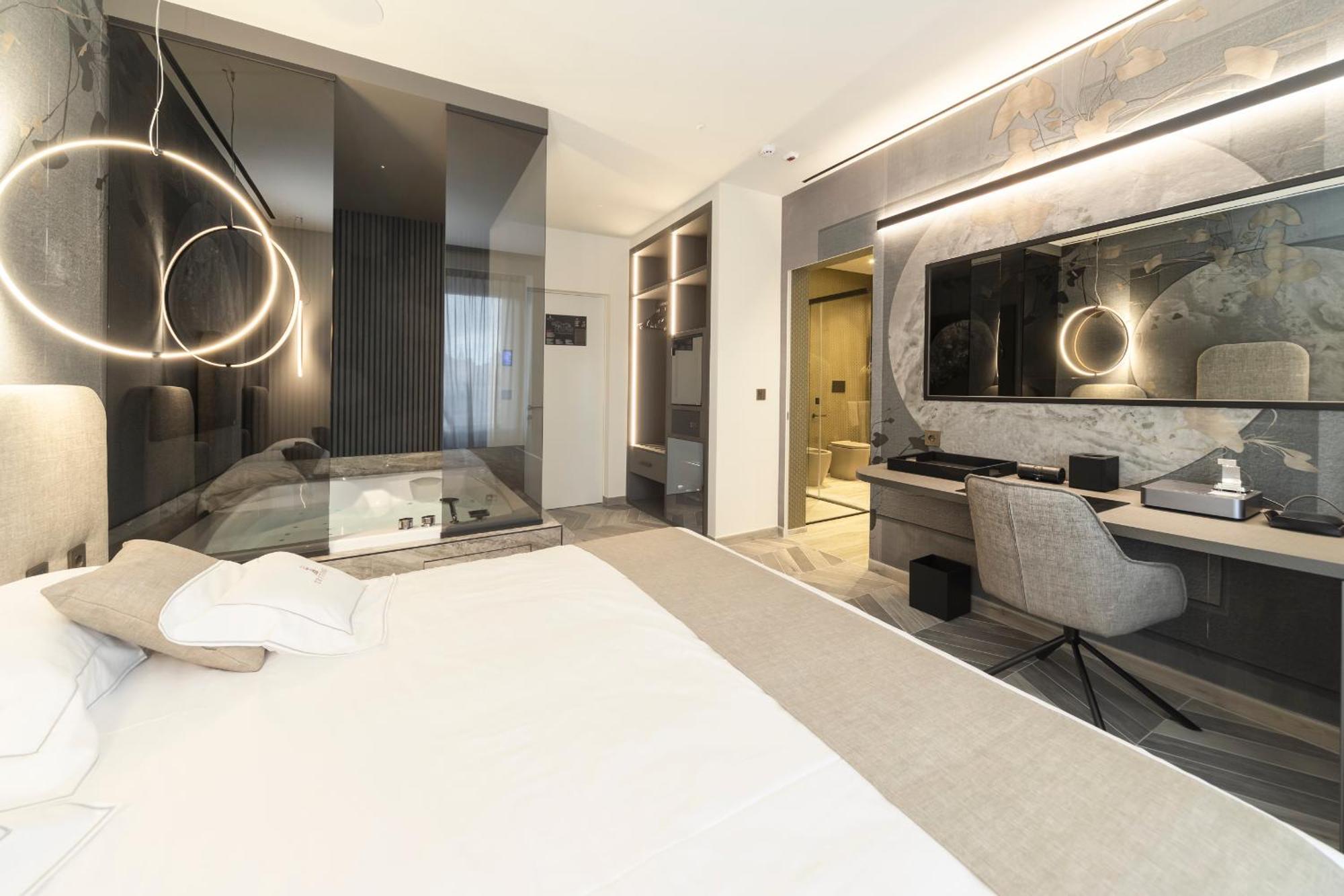 Tritone Luxury Piazza Del Popolo Bed and breakfast *