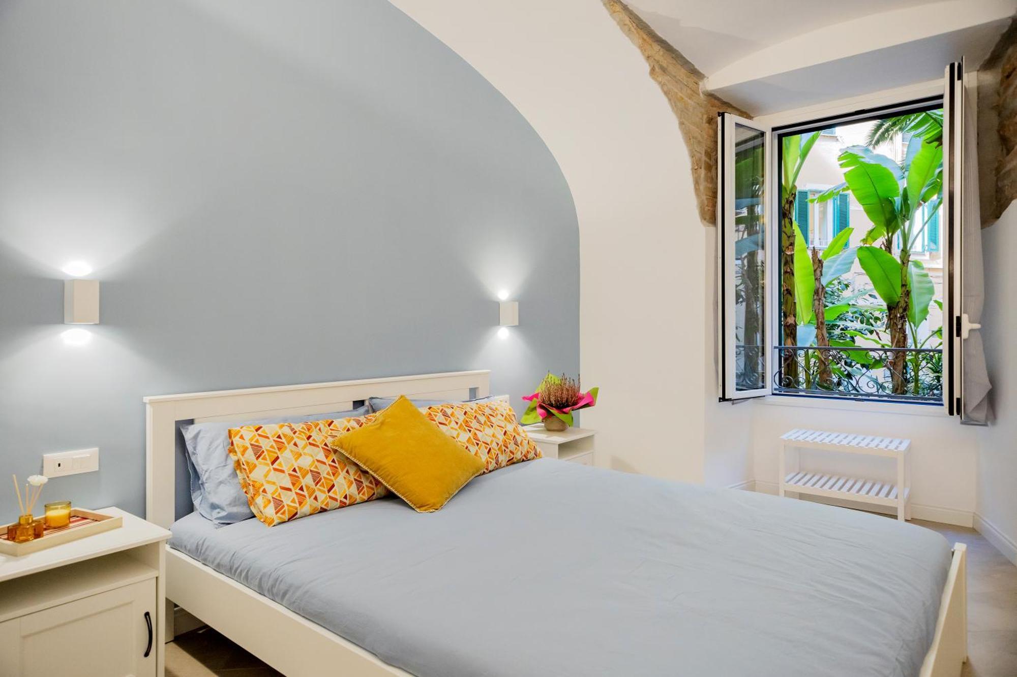 Live - Chez Le Roi Luxury * Roma