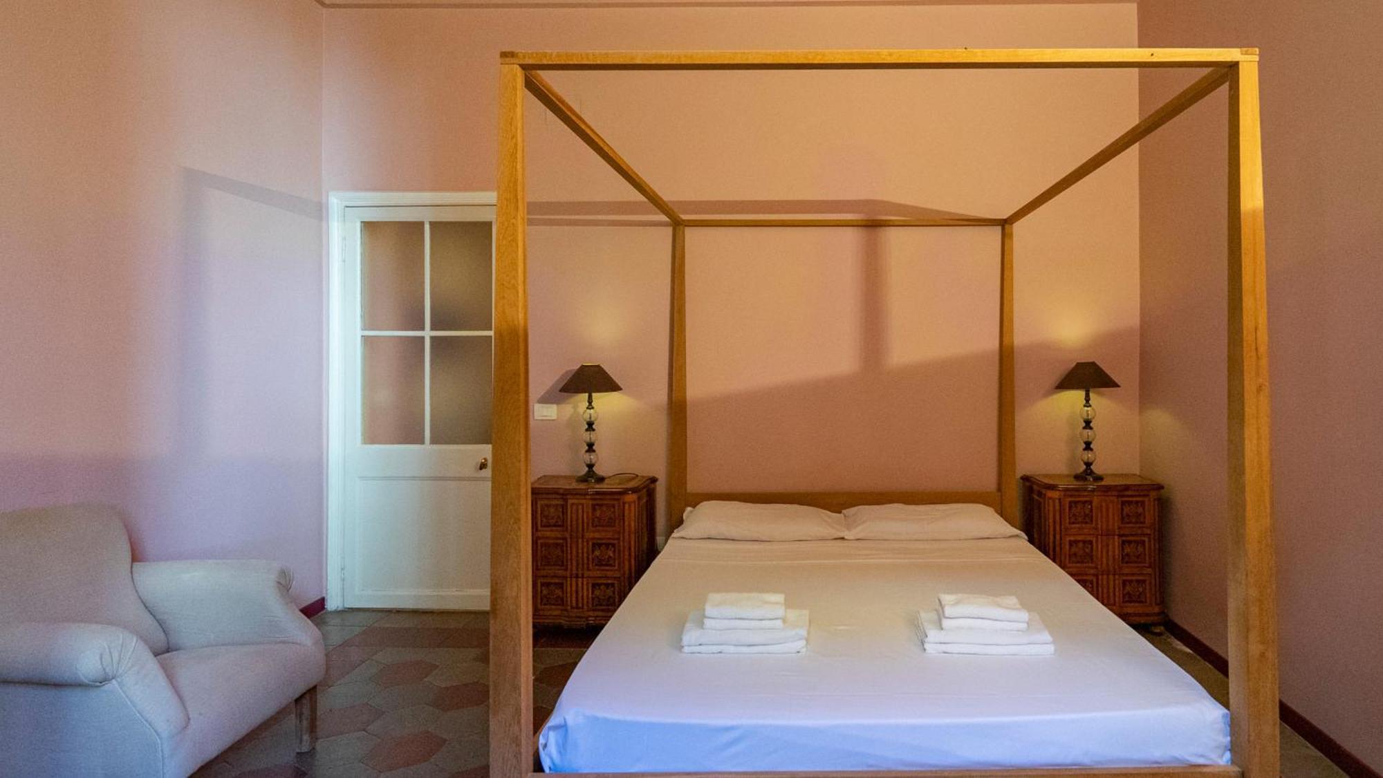 Appartamento Campo De' Fiori Pinky House *