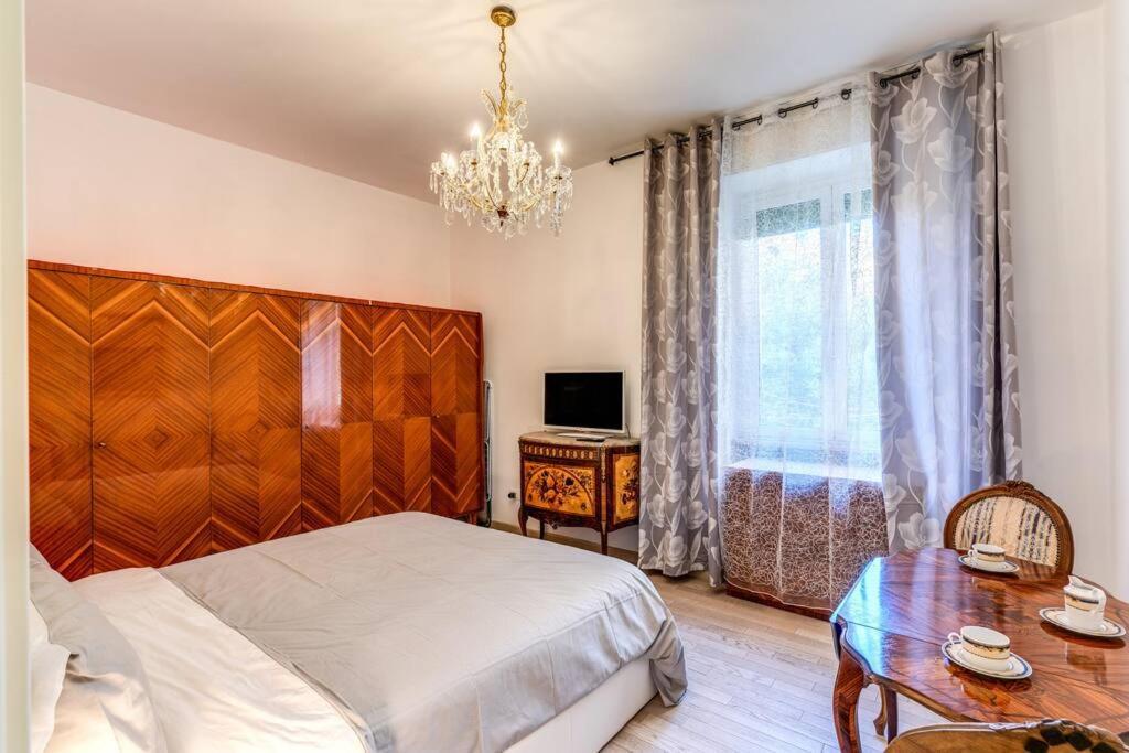 Interno 10 - Centre St Camillo Hospital * Roma