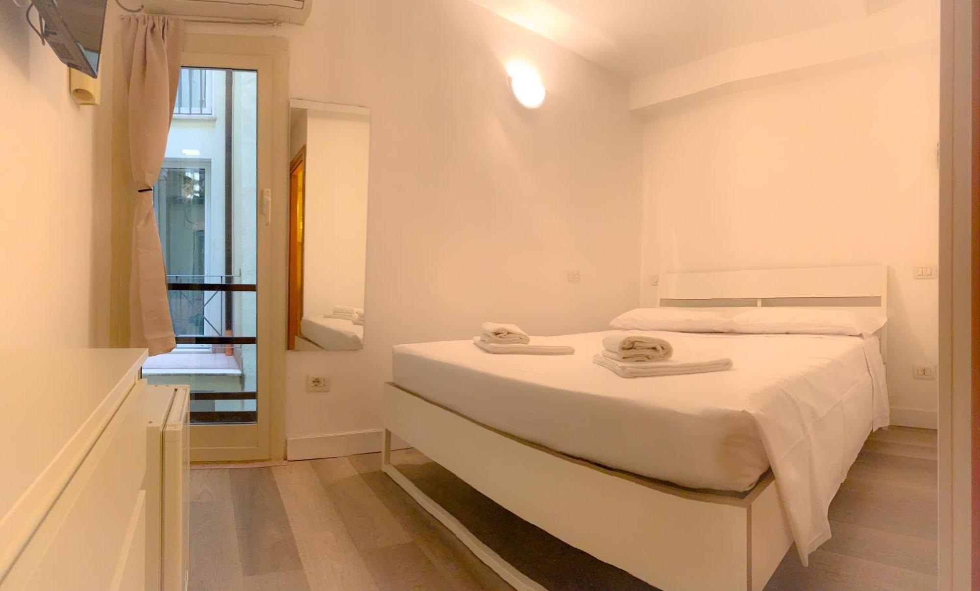 Luxury Barberini Boutique * Roma