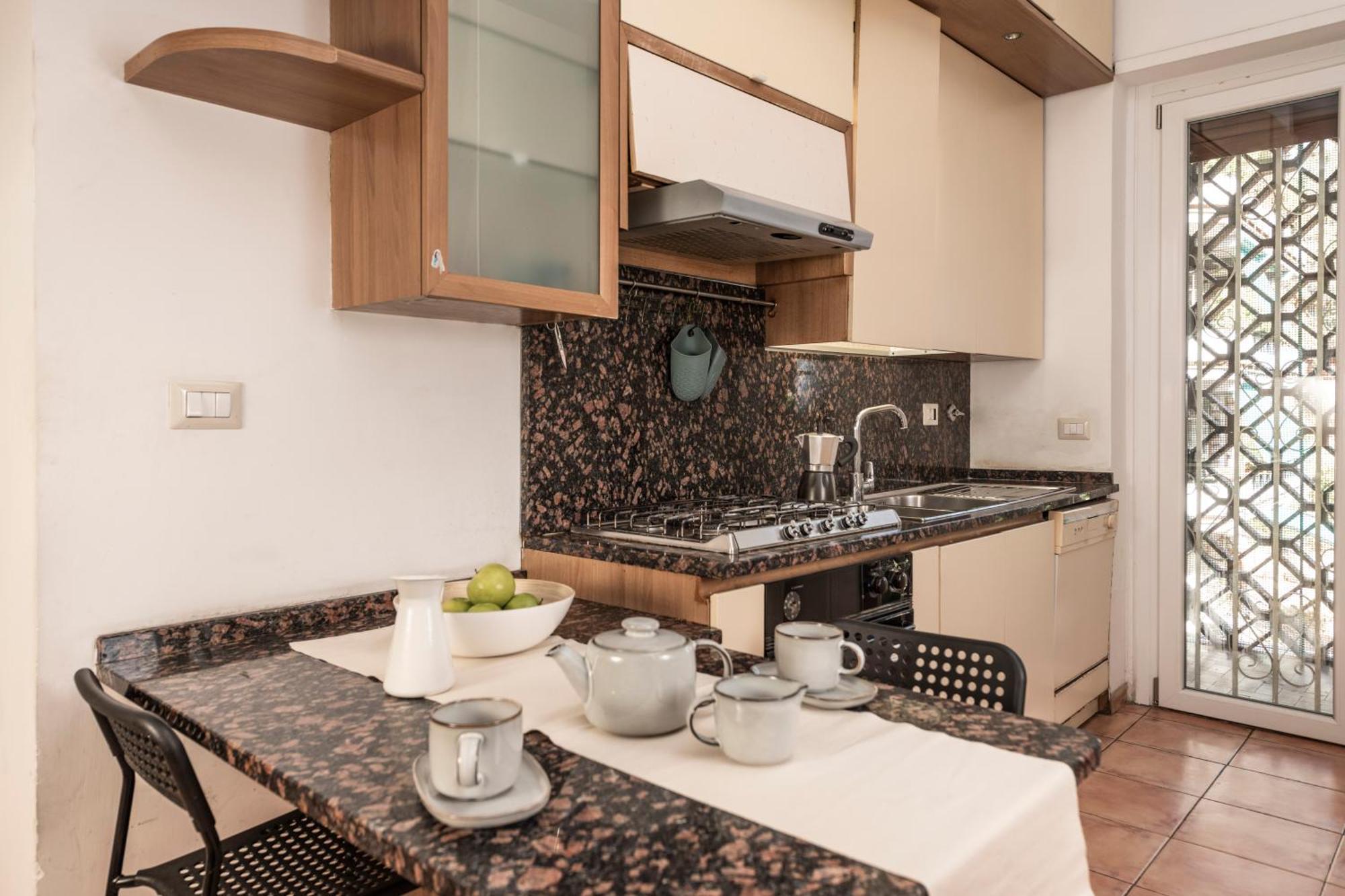 Spazioso Vicino Eur Apartamento Roma