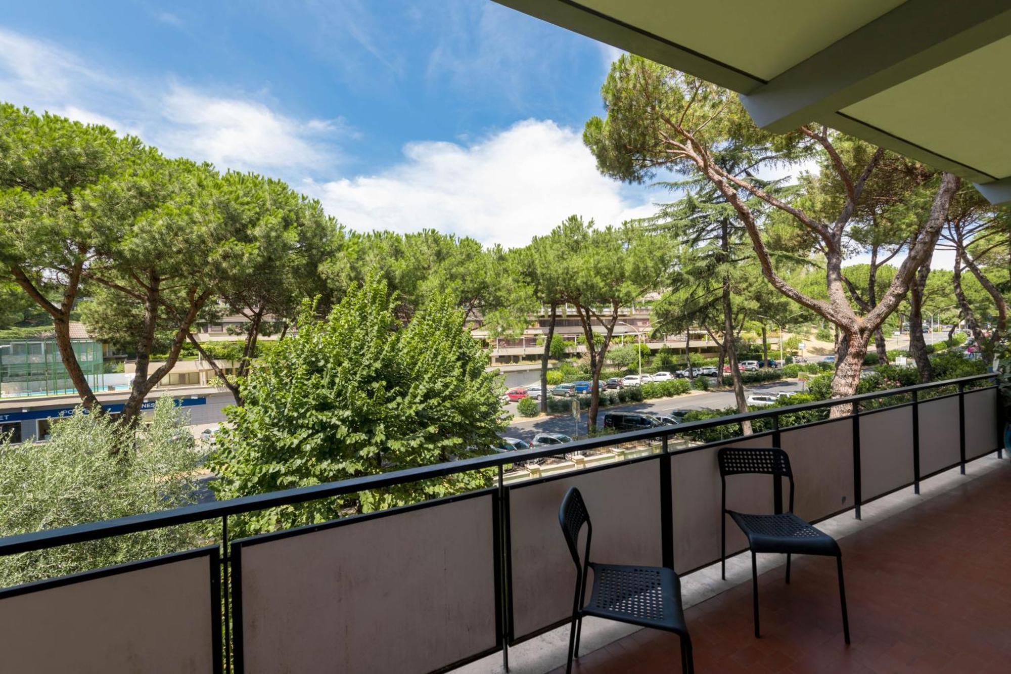 Spazioso Vicino Eur Apartamento
