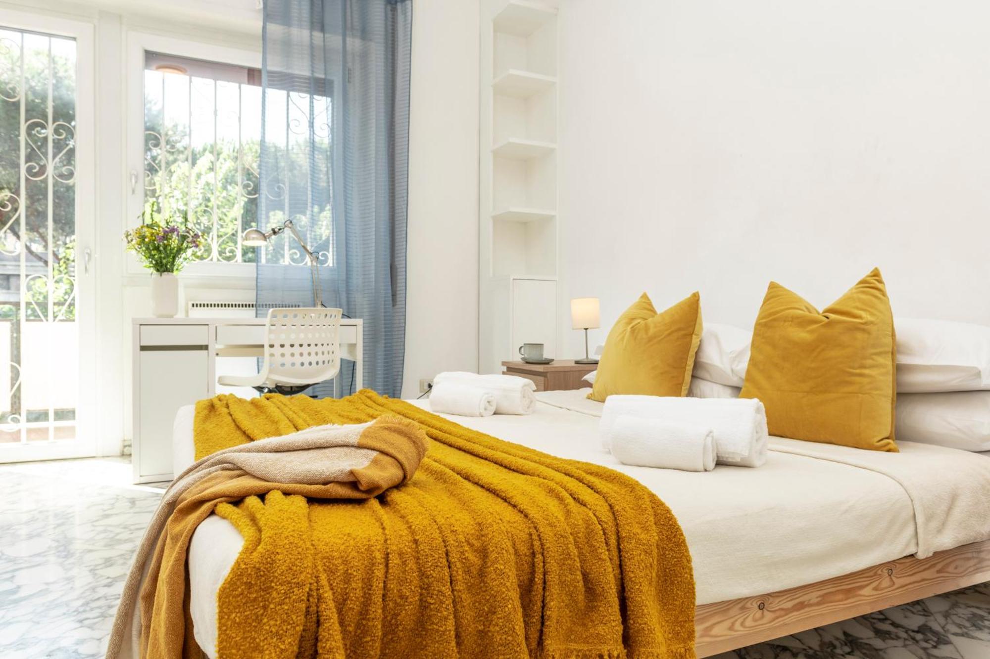 Spazioso Vicino Eur Apartamento *