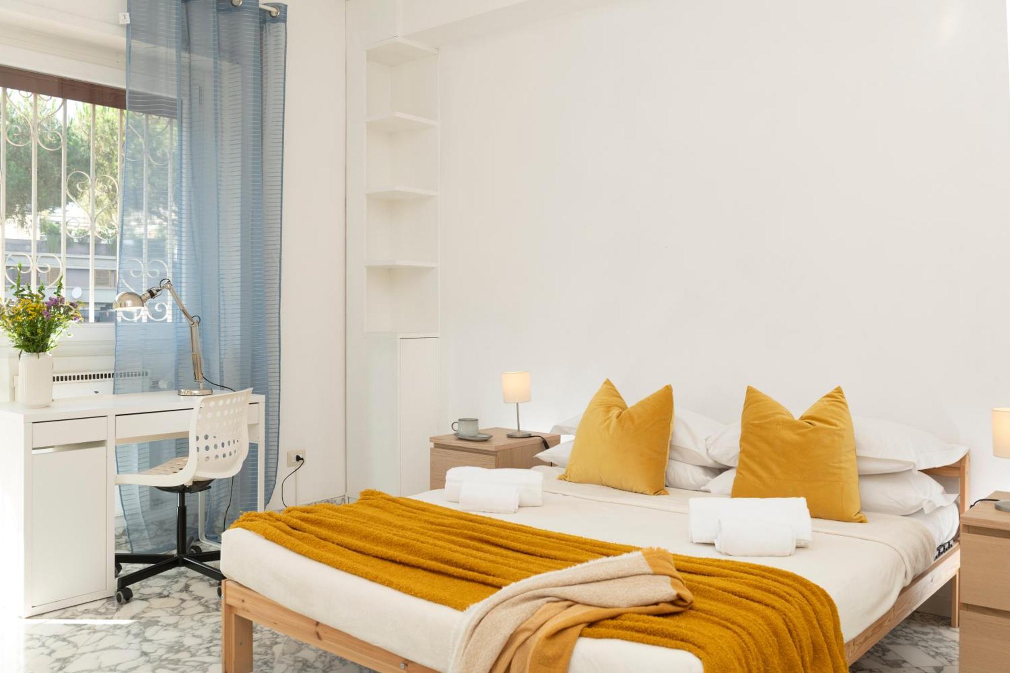 Spazioso Vicino Eur Apartamento