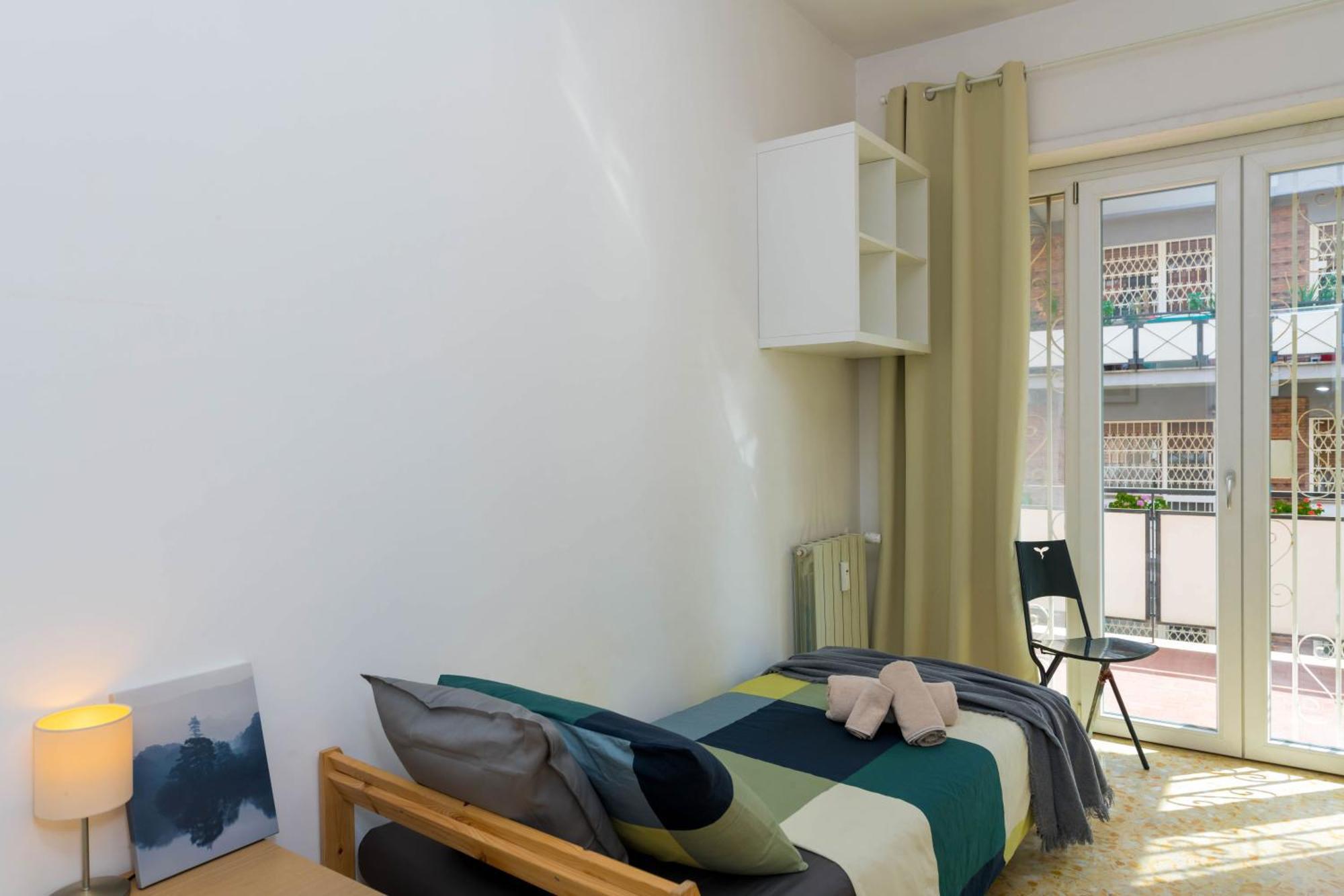 Spazioso Vicino Eur Apartamento
