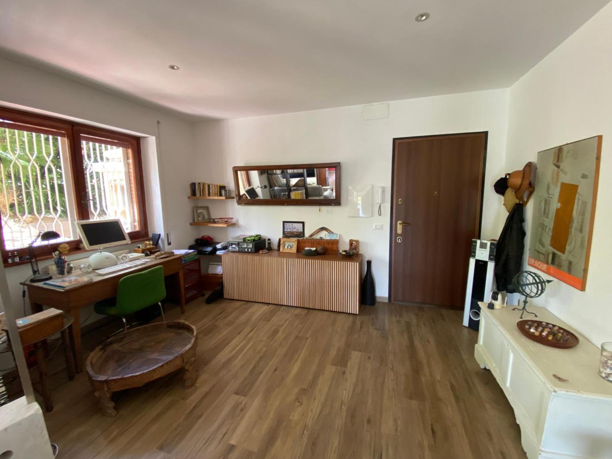Francigena House