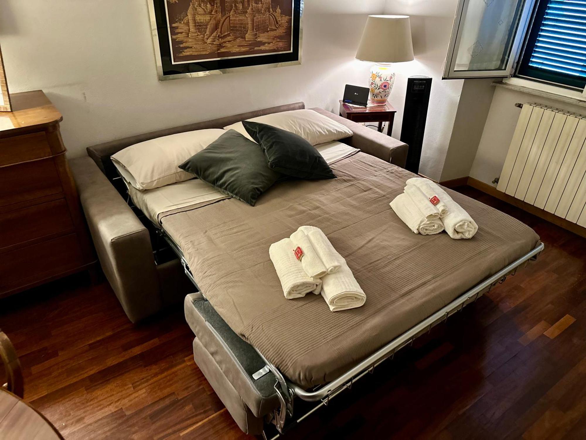 Apartment La Casa Di Bubi - 3 Minuti A Piedi Metro Libia