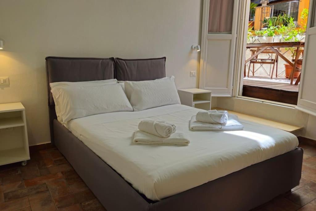 Cozy Modern With Terrace - Pantheon