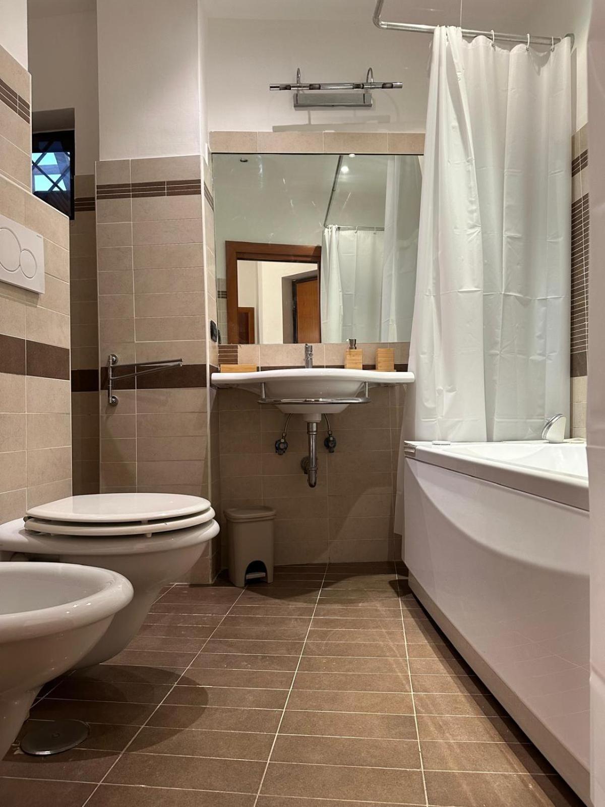 L'attichetto Di Via Padova Apartamento *