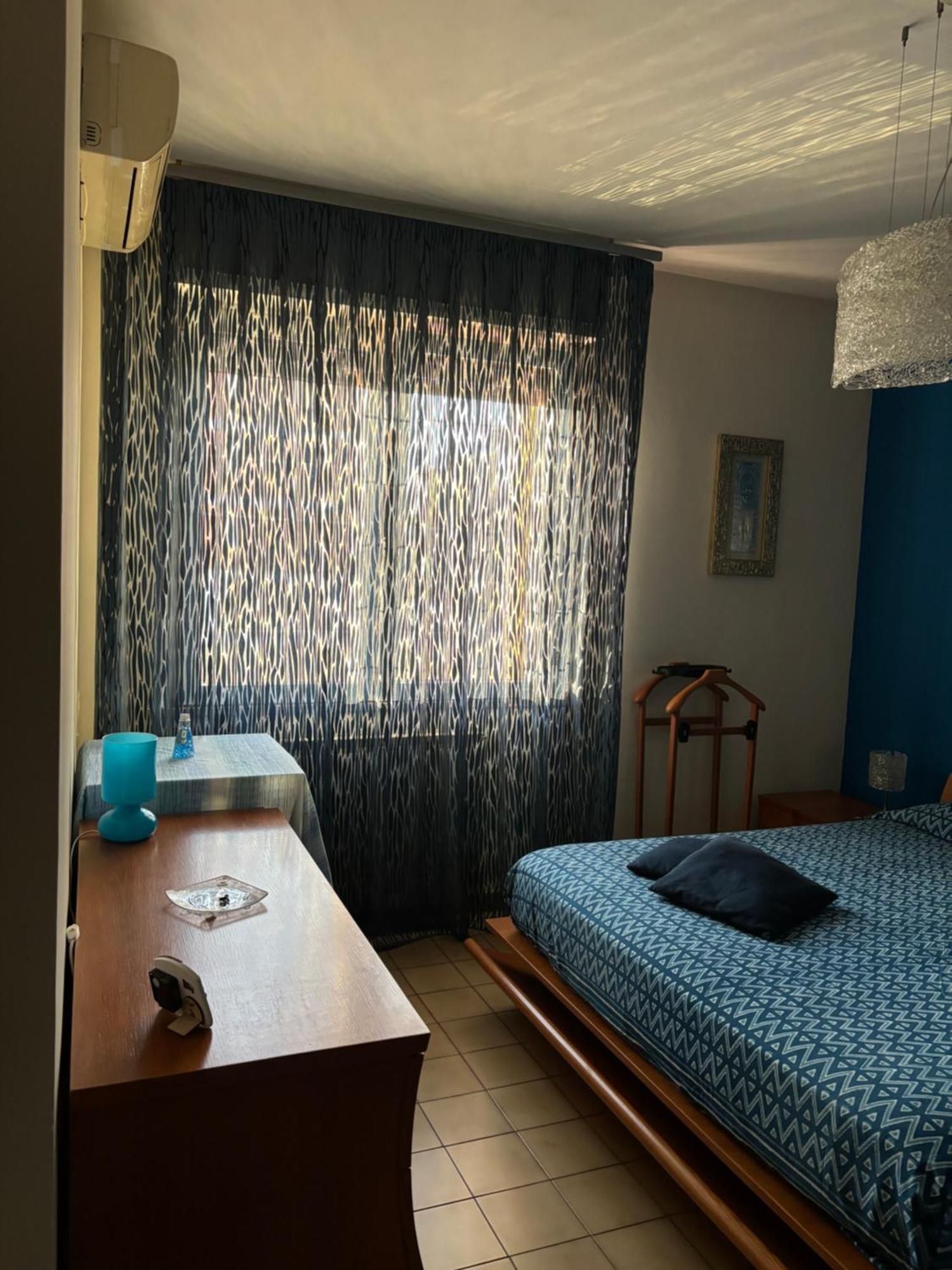 Grelly's House - In - 50 Meters From The Metro