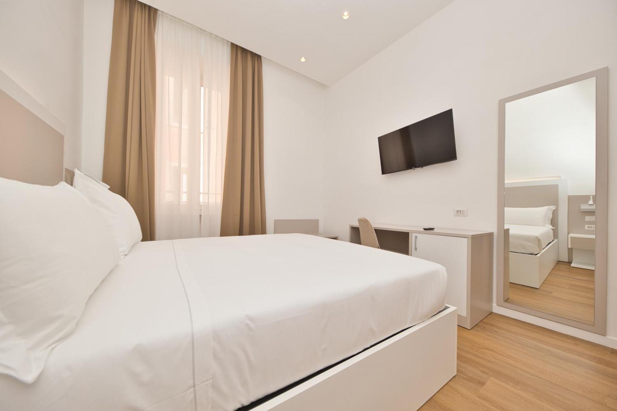 Hotel Lh Andreotti 3*