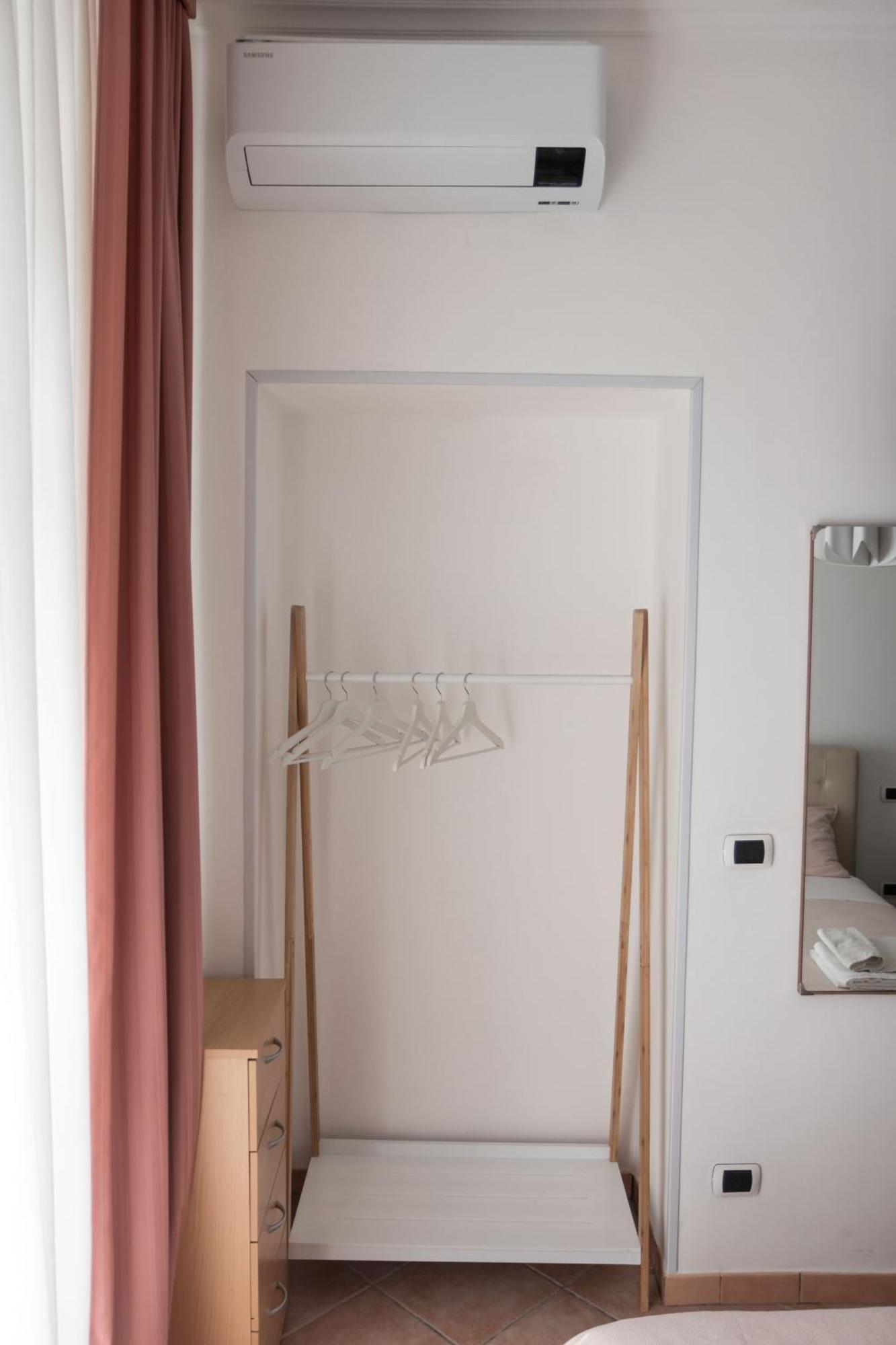 Casa Matteo53 Termini - Castro Pretorio Apartamento *