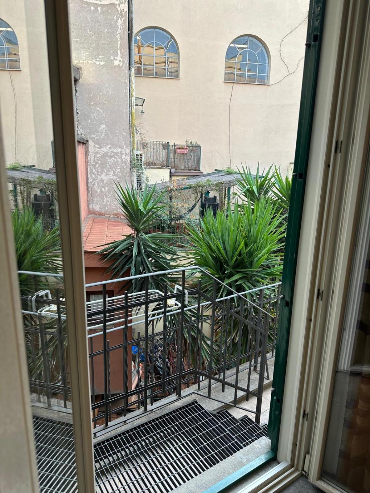 Interno Otto Roma