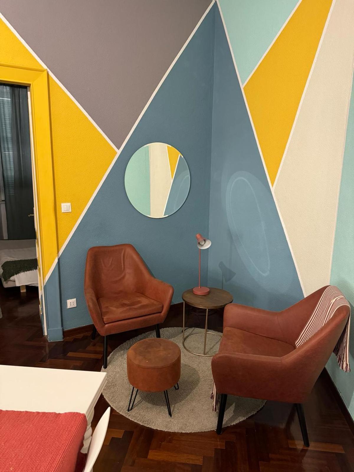 A Colorful Spot For La Dolce Apartamento Roma