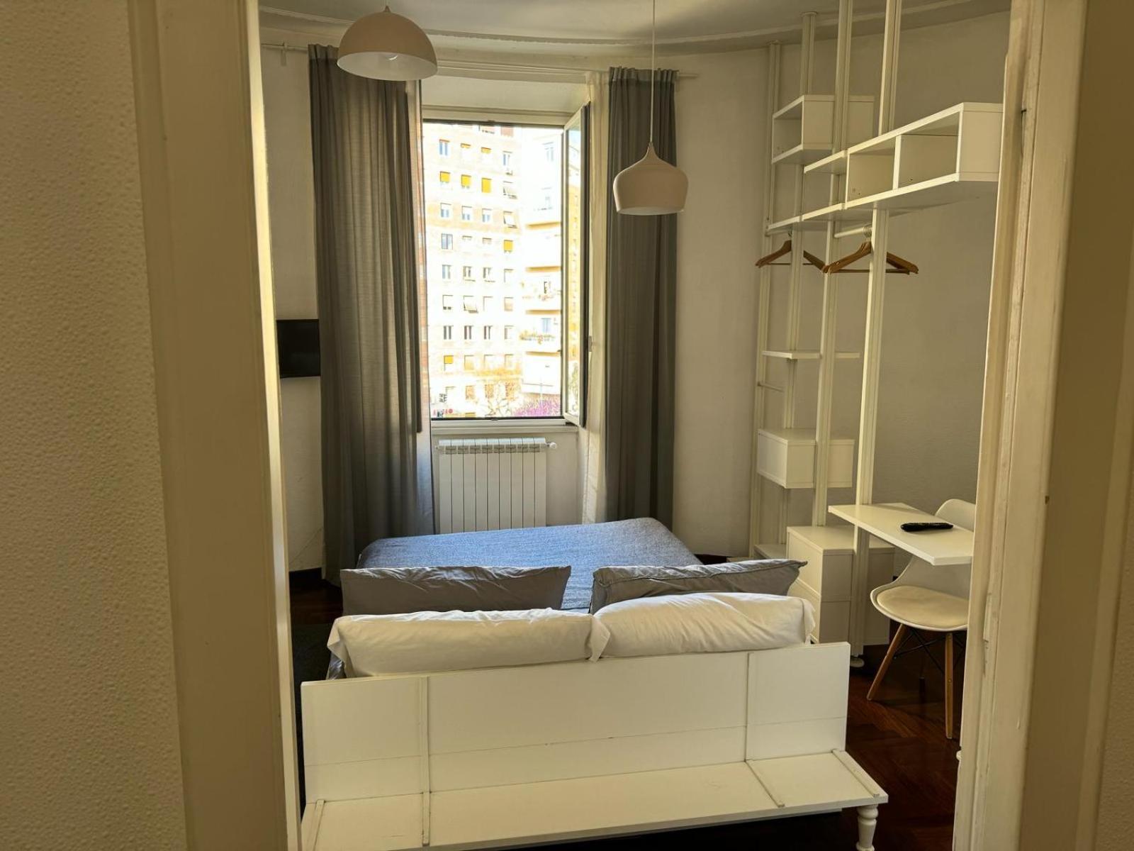 A Colorful Spot For La Dolce * Roma