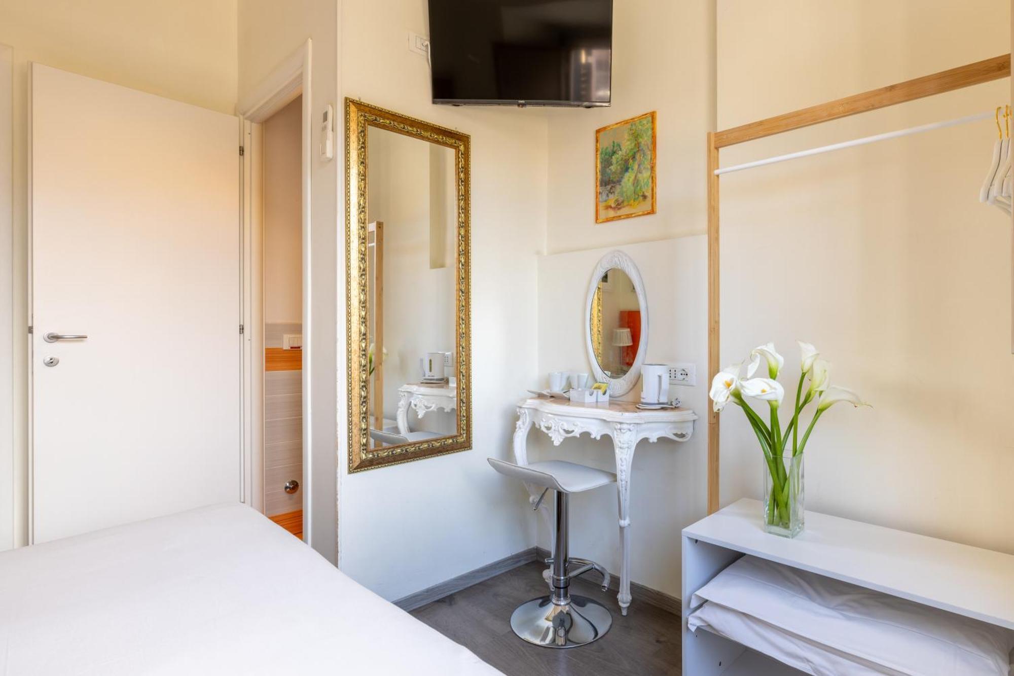 Temple View Fcollection Superior Relais 3* Rom