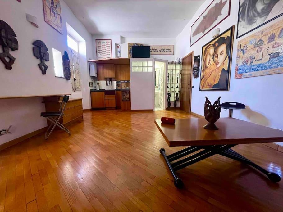 Appartamento Our Arty Flat In Monti *