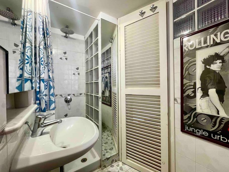 Our Arty Flat In Monti * Roma