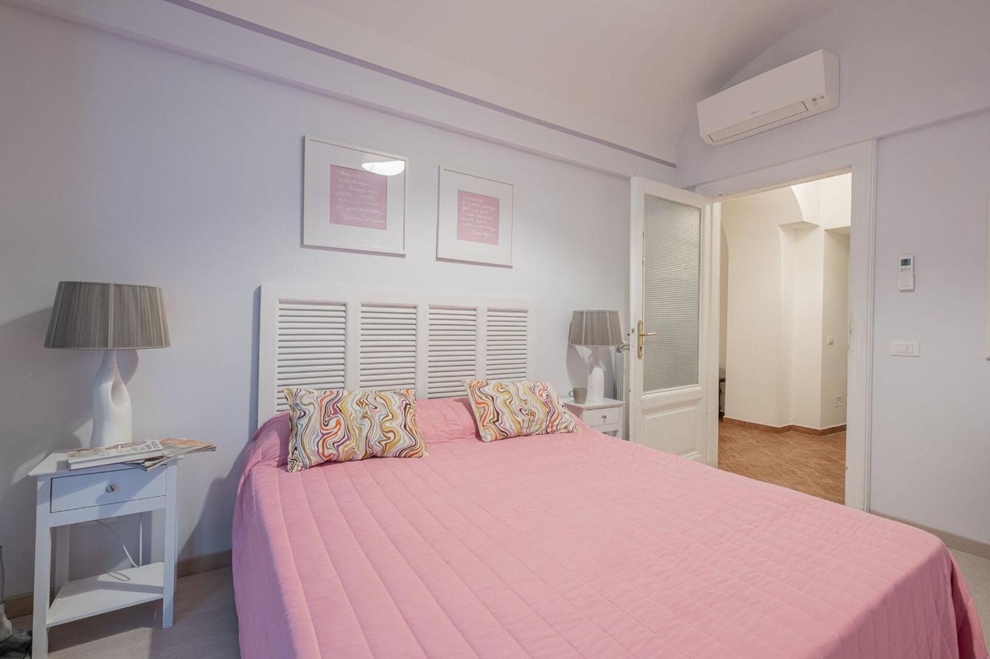 Apartment Merulana House