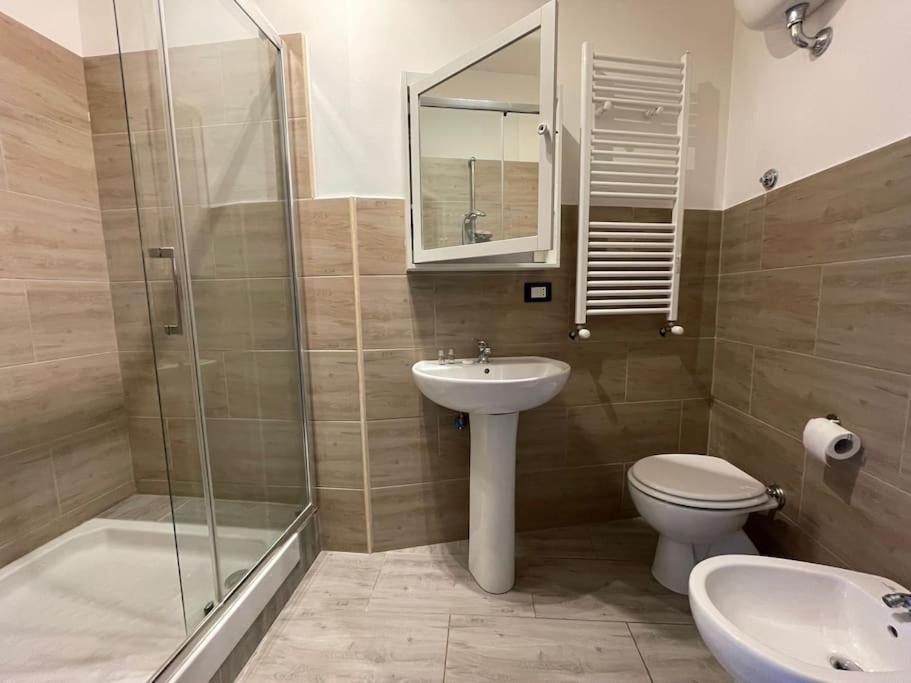 Spacious And Bright Appartamento
