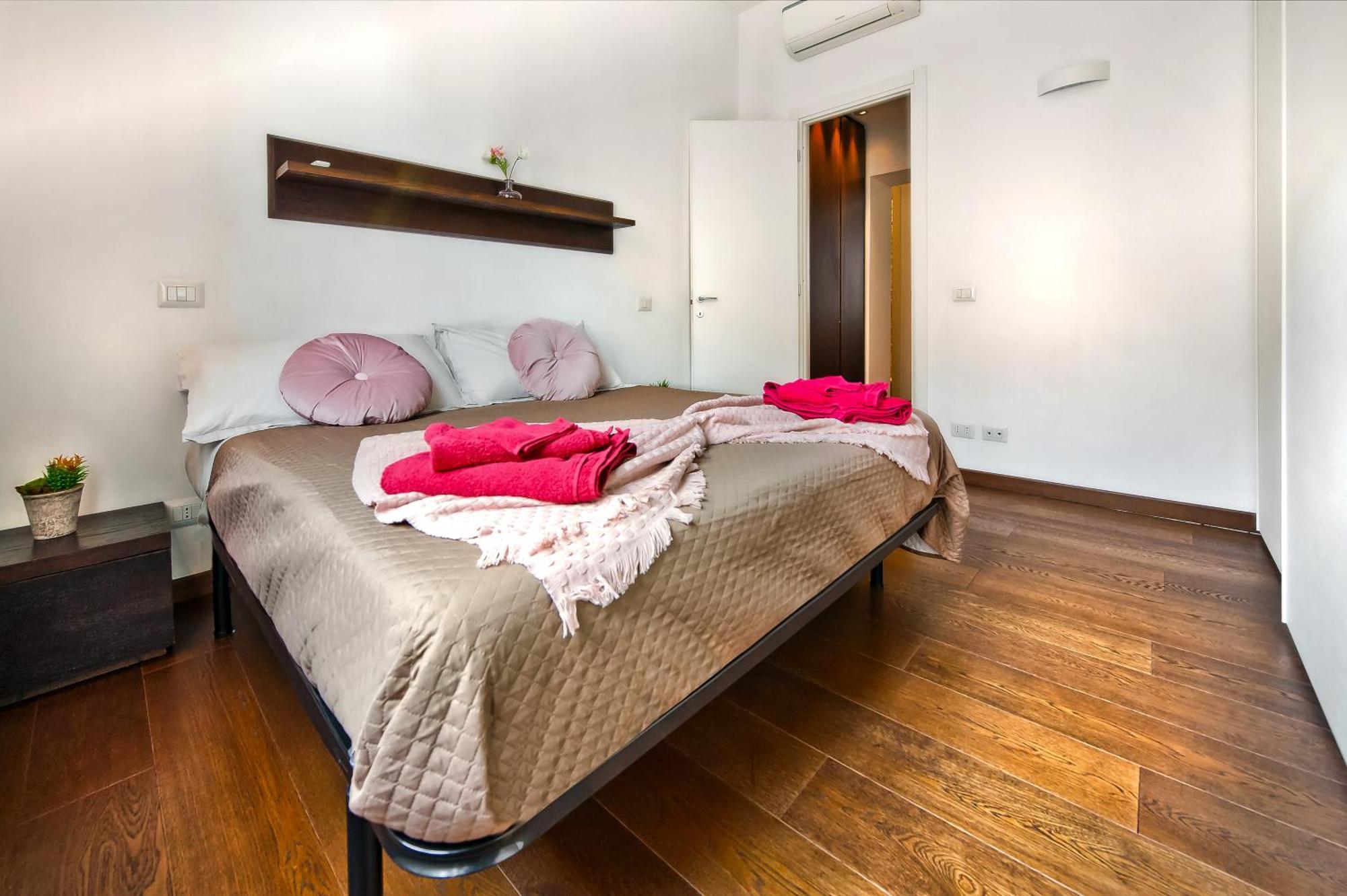 San Giovanni Vicino La Basilica Apartment *