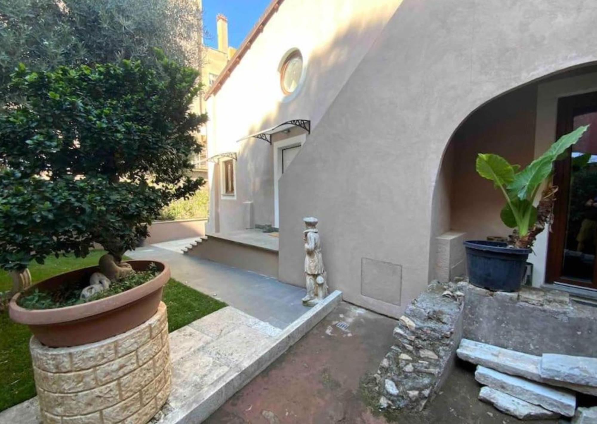 Exclusive With Private Garden - 5 Minutes From The Colosseum Roma