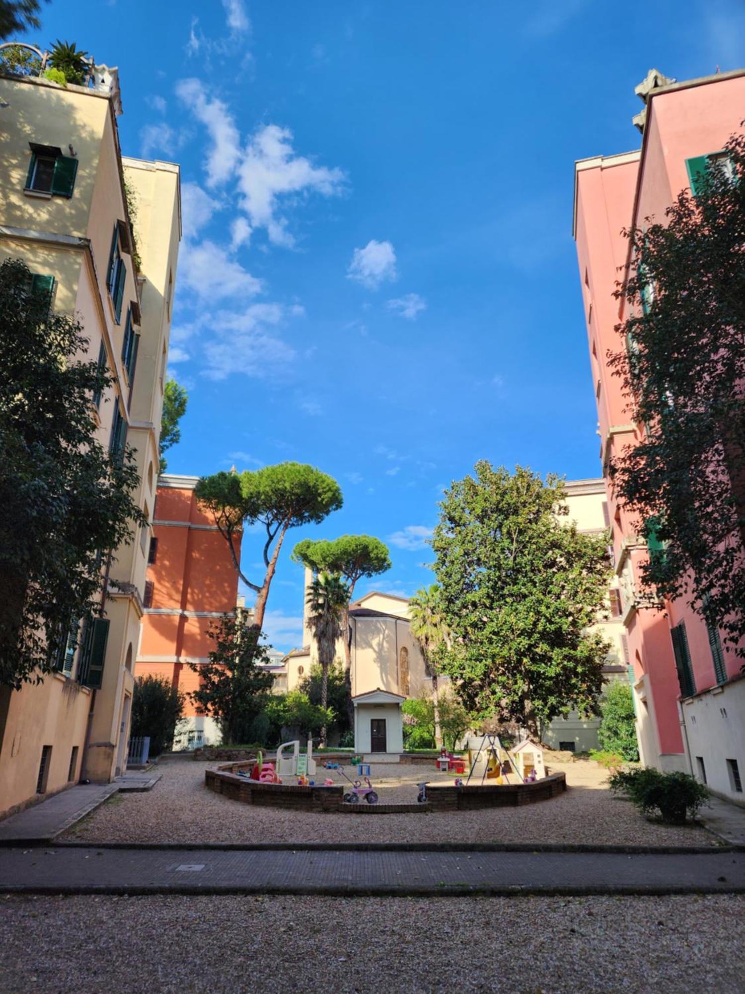 Cozy Haven Near San Giovanni Privat overnatting Roma