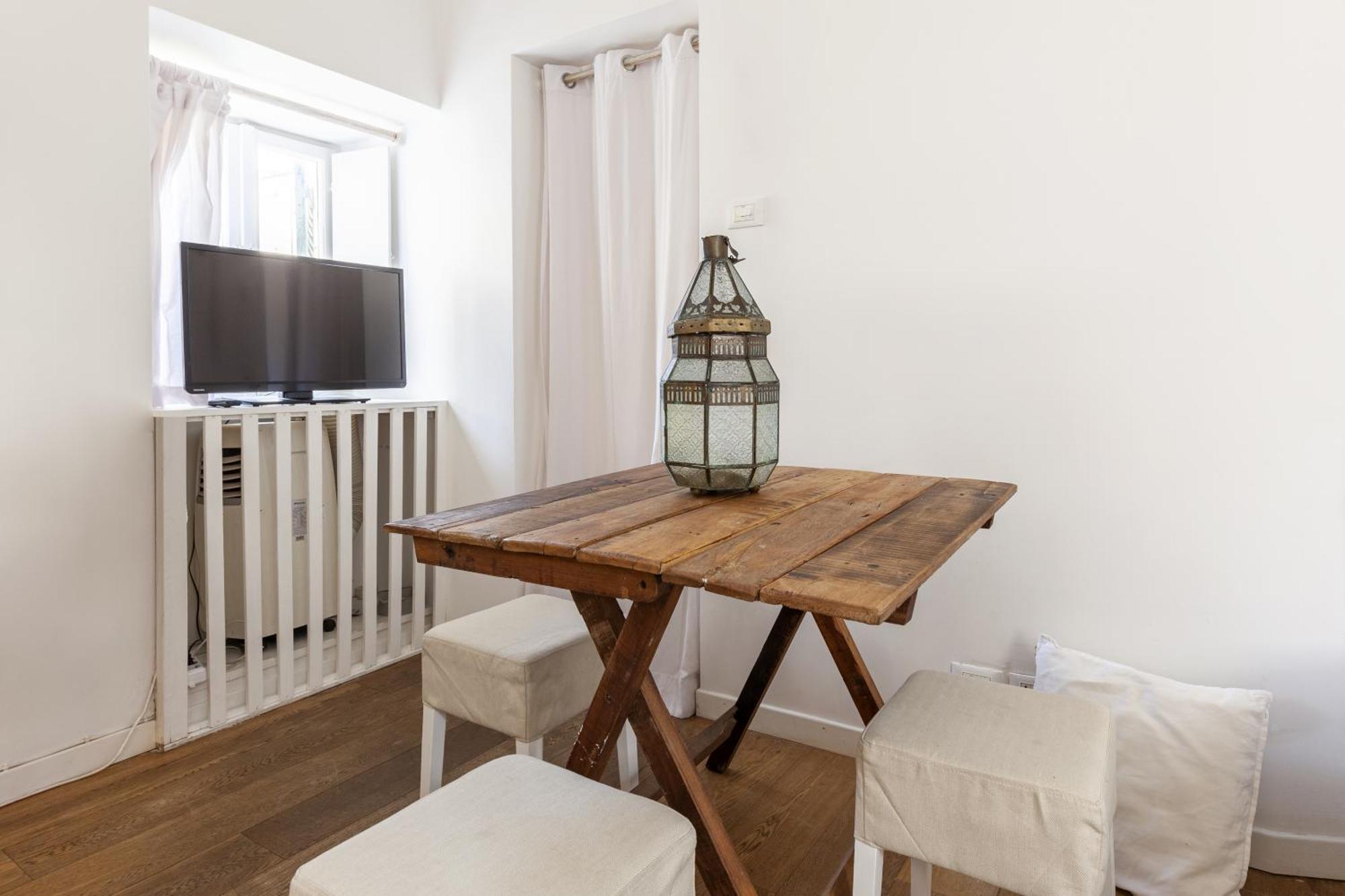 Apartment Colosseo Historic Rome